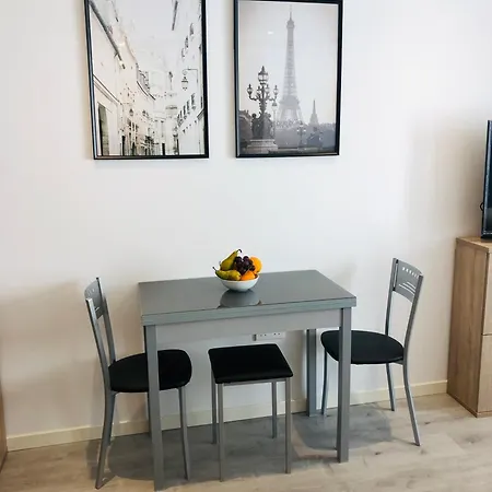 Apartment Cp High Floor Luxury Sleeps 3 *