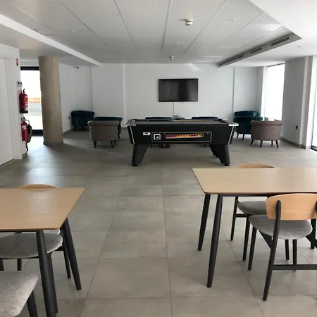 Cp High Floor Luxury Sleeps 3 *